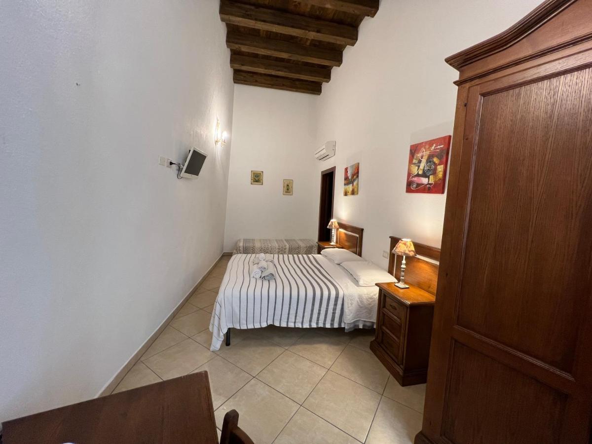 Caralis Holiday Cagliari Exterior foto