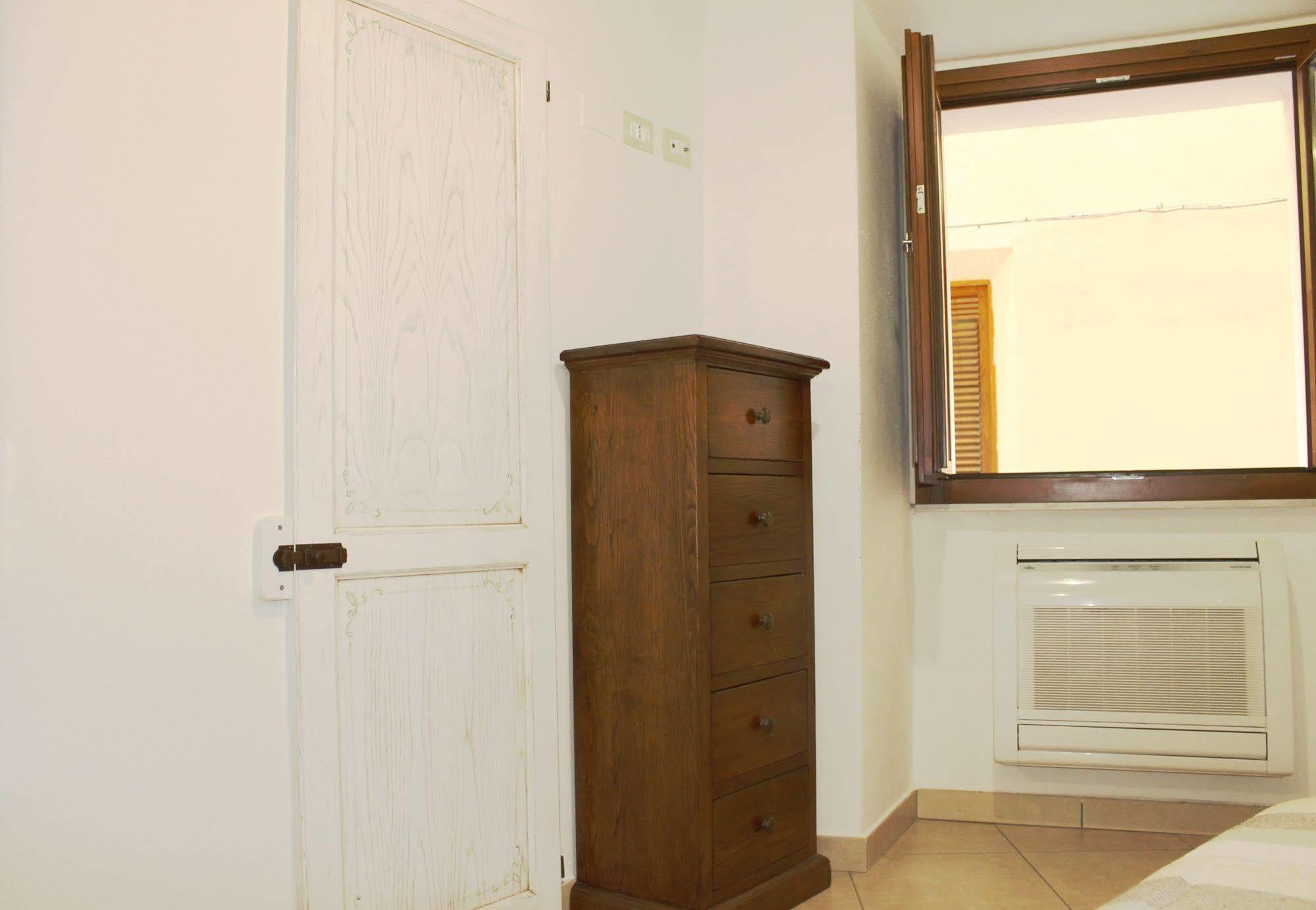 Caralis Holiday Cagliari Exterior foto